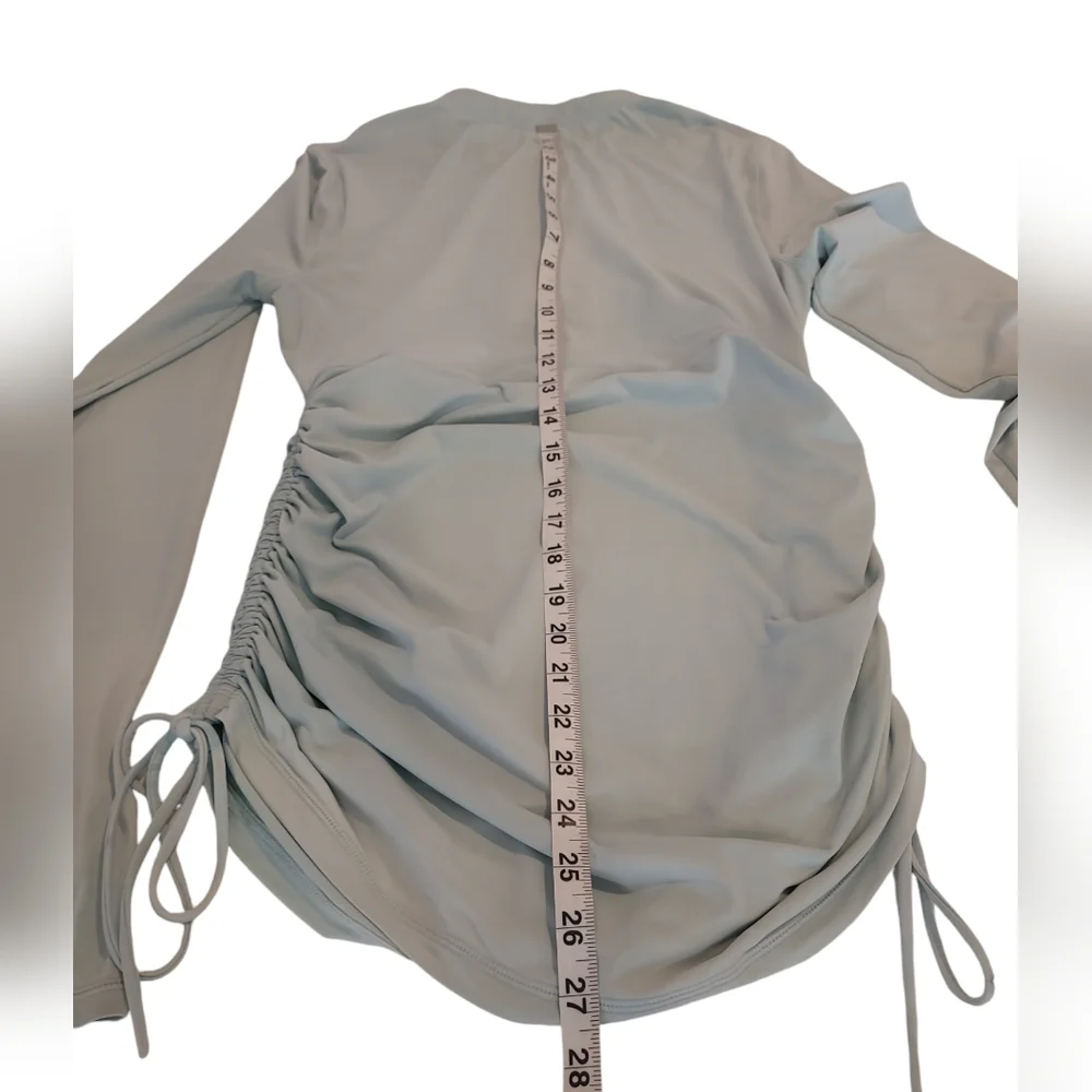 Athleta Baby Blue 1/2 Zip Women's Size Small Swim Top - Picture 5 of 9